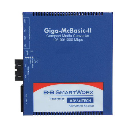 Standalone  Media Converter, 1000Mbps, Multimode 850nm, 550m, SC, AC adapter (also known as Giga-McBasic 856-30601)